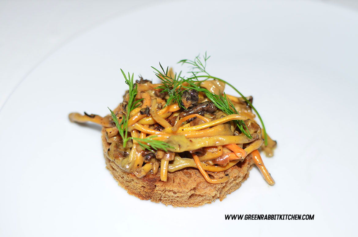 Vegan Chanterelle Mushroom Crostini 02 Green Rabbit Kitchen